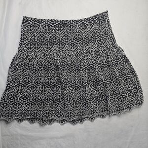 Express Black White Eyelet Embroidered Mini Skirt Scalloped Hem Cotton 8